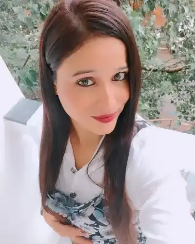 Call Girls in Koh E Fiza