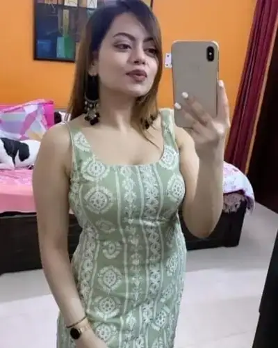Call Girl in Koh E Fiza